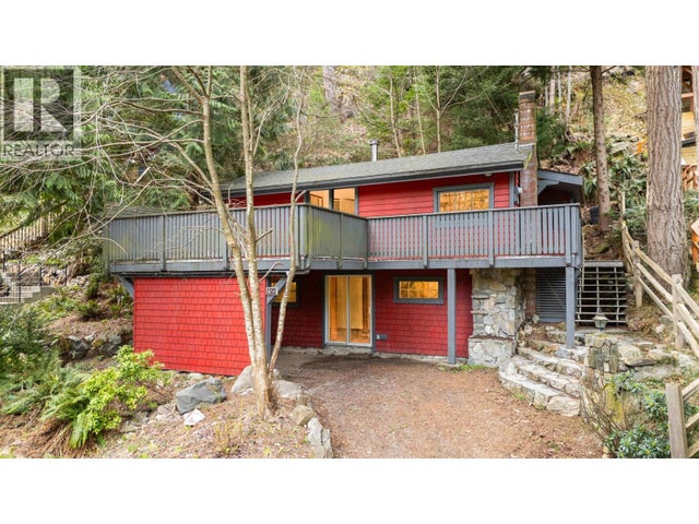 1312 Hillcrest Road, Bowen Island