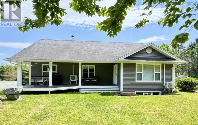 11 Old Cabin Lake Road, Lake Charlotte