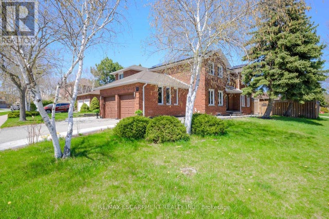 2728 Guilford Crescent, Oakville (cv Clearview)