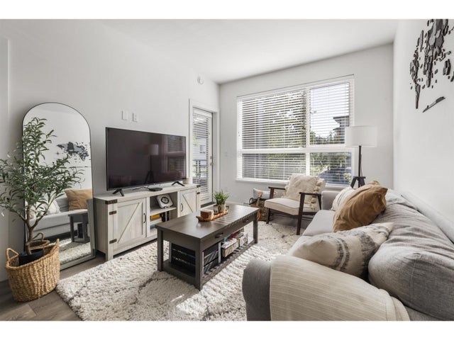 210 20829 77a Avenue, Langley