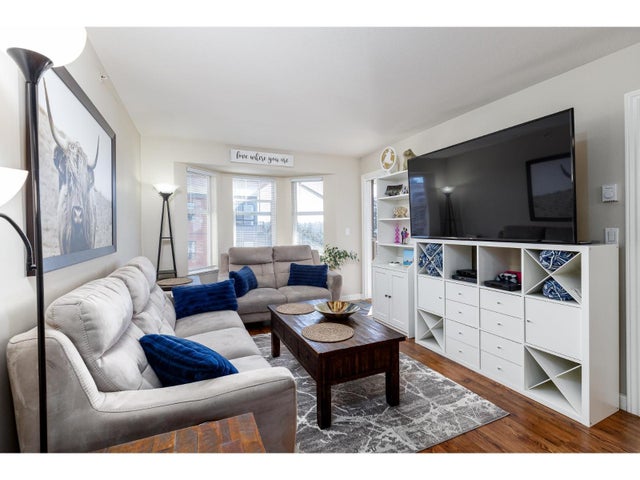 415 5438 198 Street, Langley