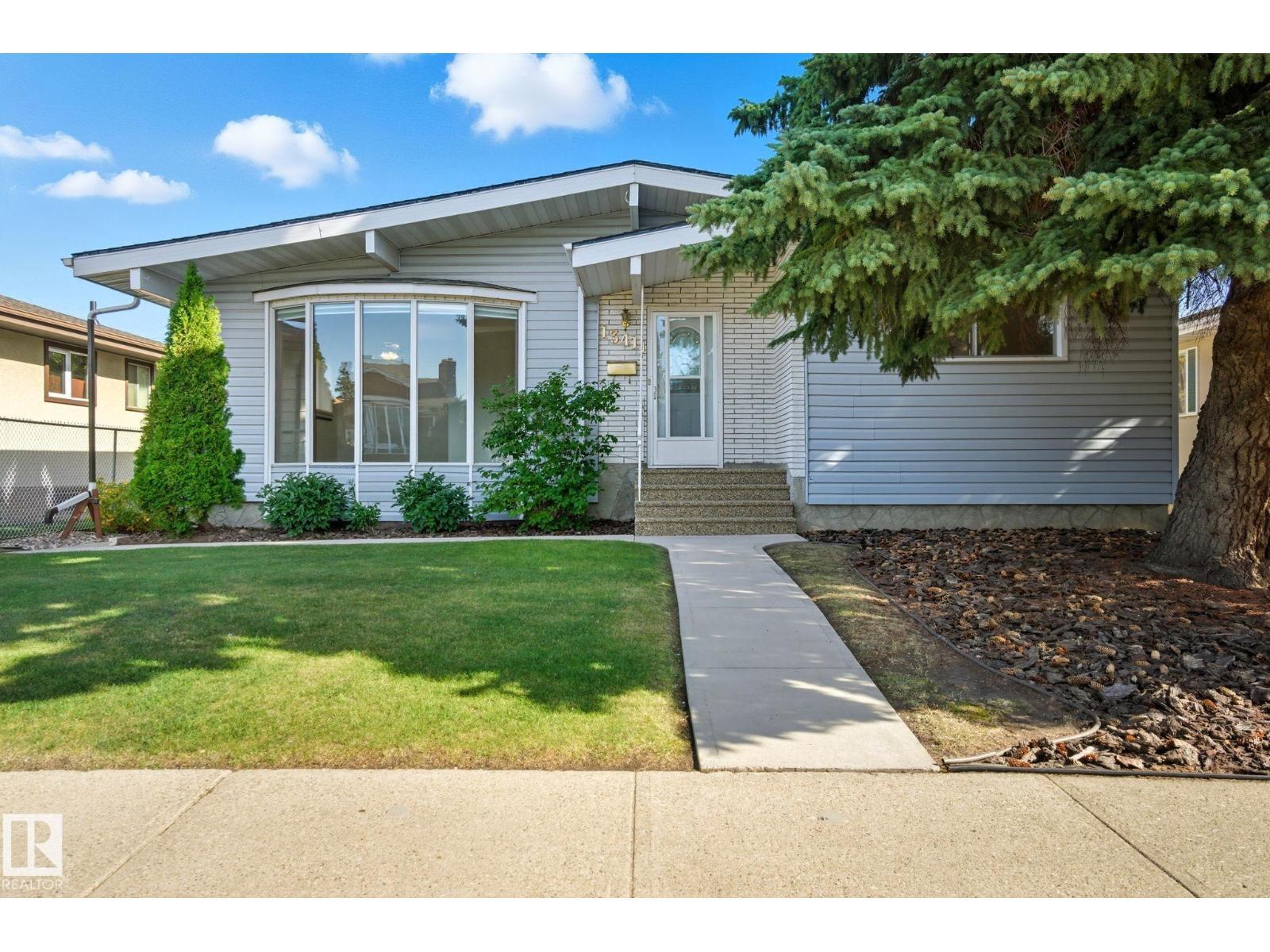13411 71 St Nw, Edmonton