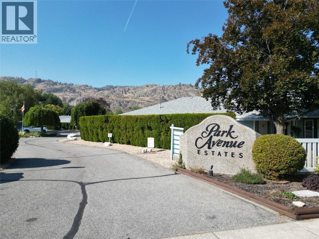 6446 Meadows Drive Unit# 35, Oliver