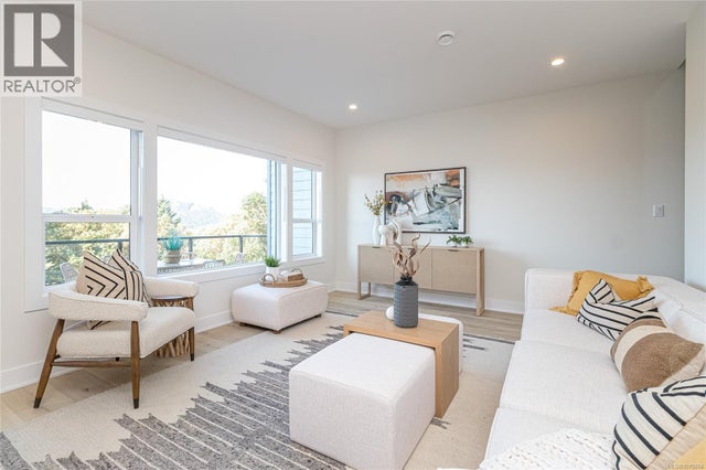 1444 Dolomite Ridge, Langford