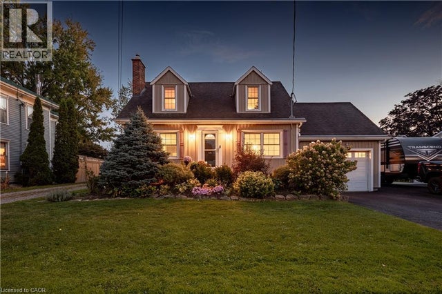 5124 Canborough Road, West Lincoln