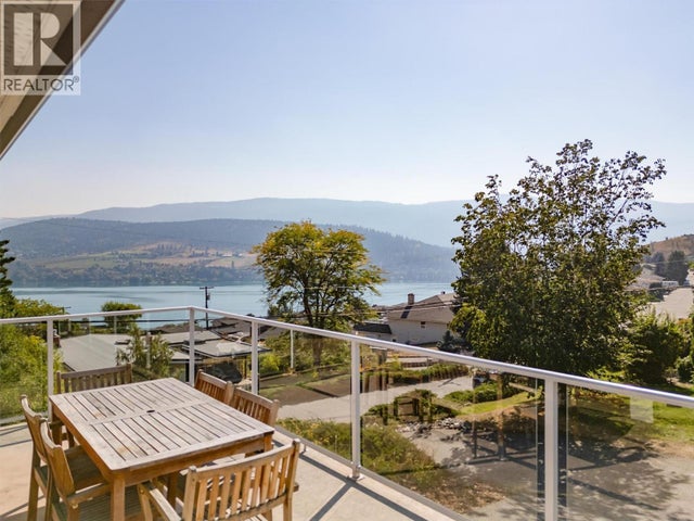 8204 Kalview Drive, Coldstream