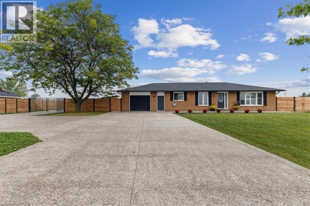 214 Binbrook Road, Glanbrook