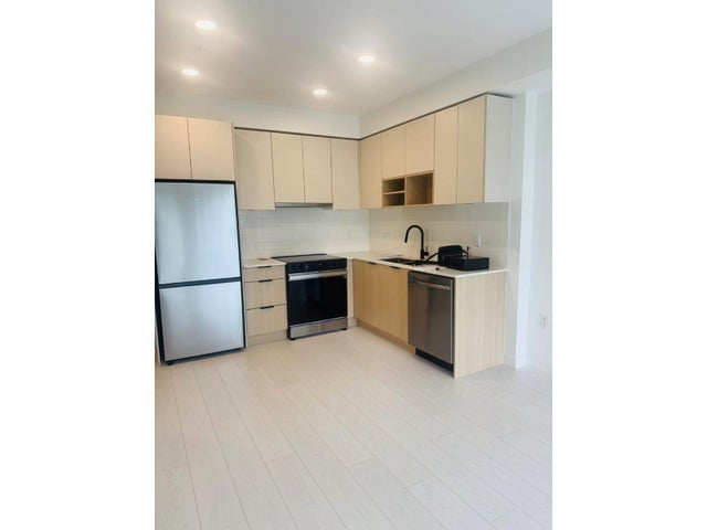 308 10466 138a Street, Surrey