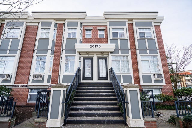 271 20170 Fraser Highway, Langley