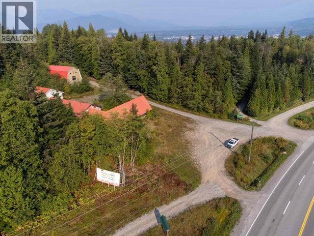 5451-5453 37 Highway, Terrace