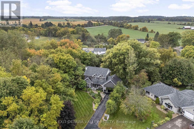 15 Hume Street, Whitewater Region