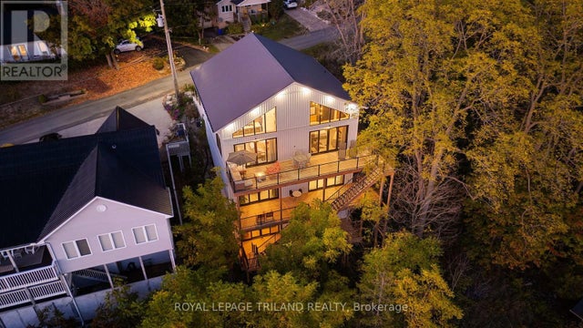 164 Brayside Street, Central Elgin (port Stanley)