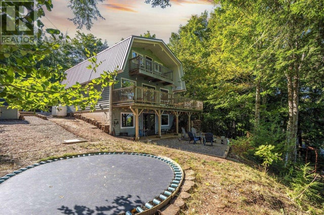 120 Lakeside Drive, East Dalhousie