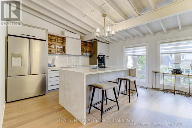 10 North Hills Terrace, Toronto (banbury-Don Mills)