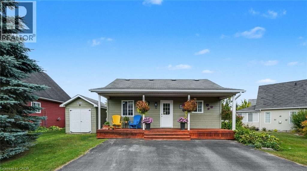 52 Madawaska Trail, Wasaga Beach