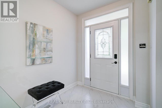 32 Frobisher Street, Richmond Hill (langstaff)