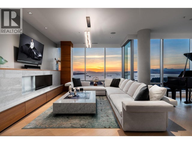 5302 1128 W Georgia Street, Vancouver