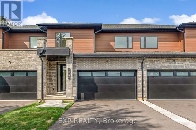 8 - 2154 Walkers Line, Burlington (headon)