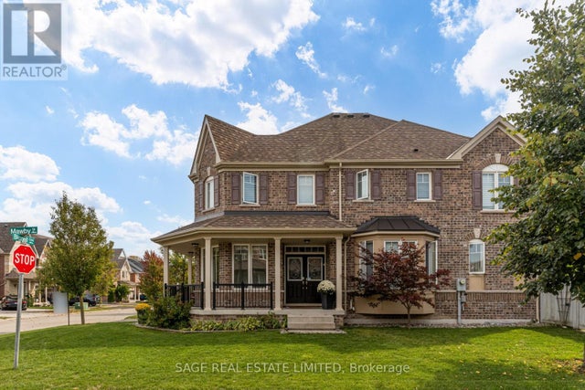 43 Bignell Crescent, Ajax (northeast Ajax)