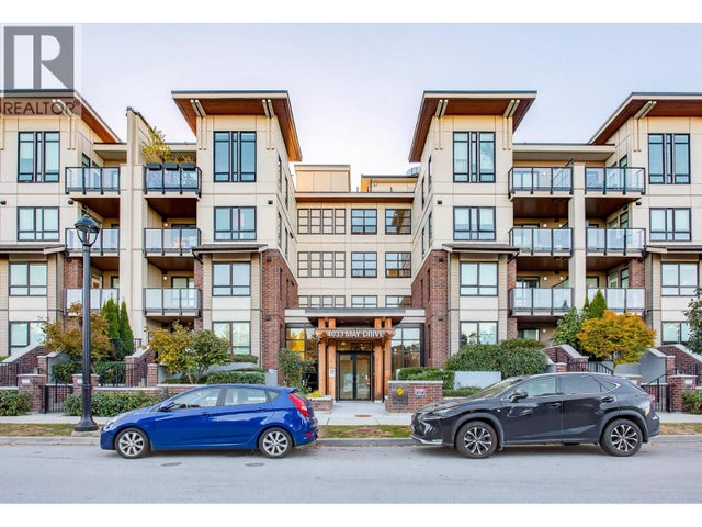 325 4033 May Drive, Richmond