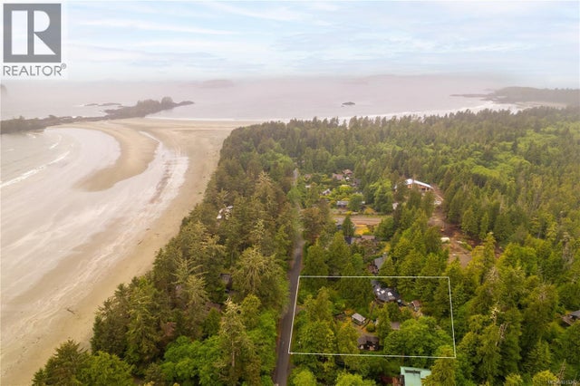 1364 Chesterman Beach Rd, Tofino