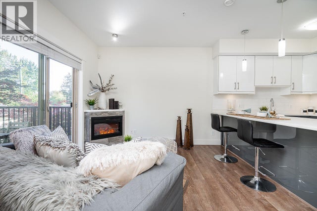 12 4033 Dominion Street, Burnaby