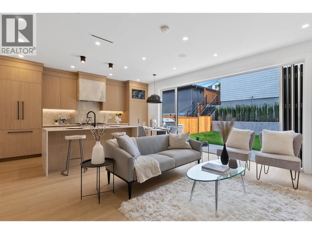 2 3536 W 14th Avenue, Vancouver