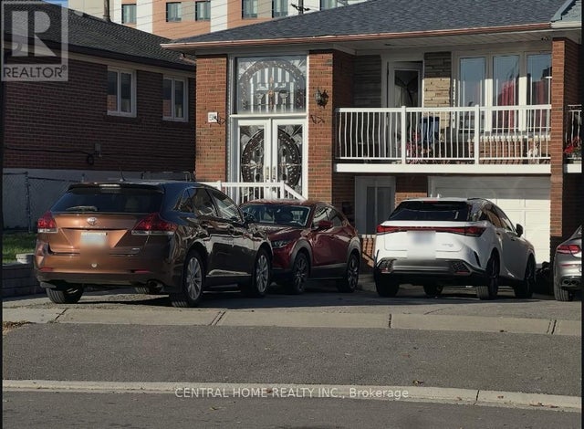 59 Blaney Crescent, Toronto (glenfield-Jane Heights)