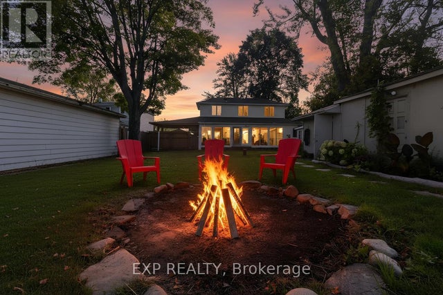 24 Lakeshore Road, Georgina (virginia)