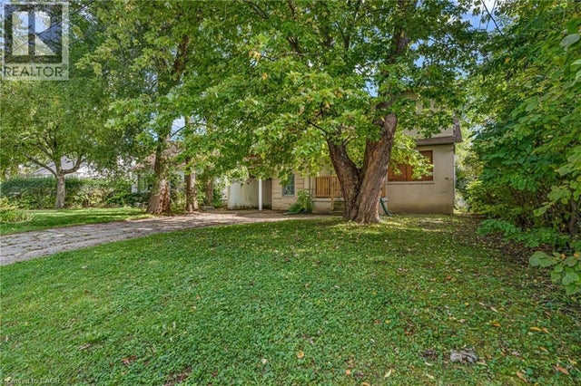 63 Minnewawa Road, Mississauga