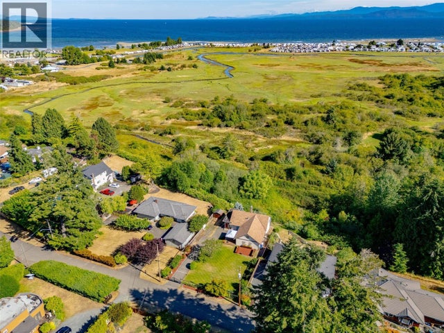 405 Heath Ave, Parksville