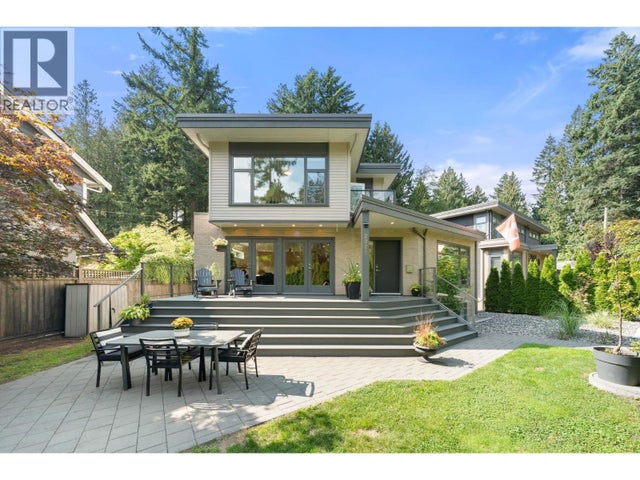 2025 Mackay Avenue, North Vancouver