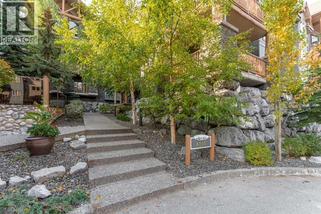 114, 155 Crossbow Place, Canmore