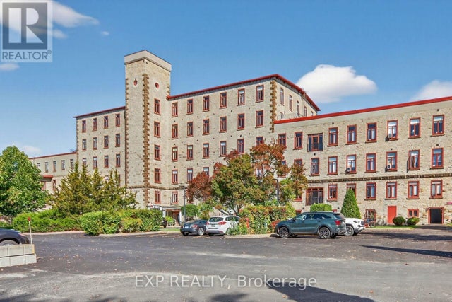 408 - 1 Rosamond Street E, Mississippi Mills