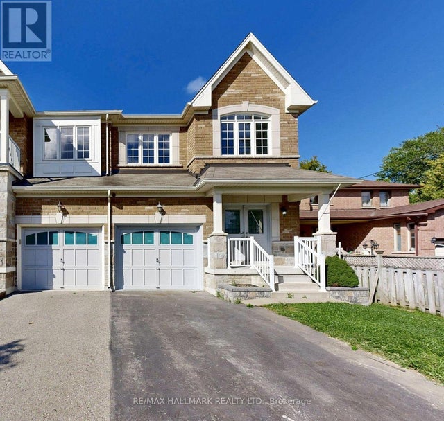 138 Olde Bayview Avenue, Richmond Hill (oak Ridges Lake Wilcox)