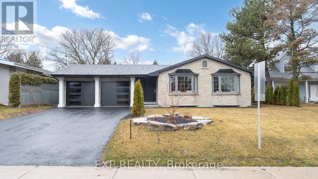 385 Easy Street, Richmond Hill (mill Pond)