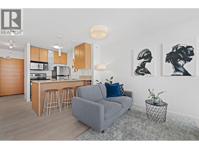 2408 909 Mainland Street, Vancouver