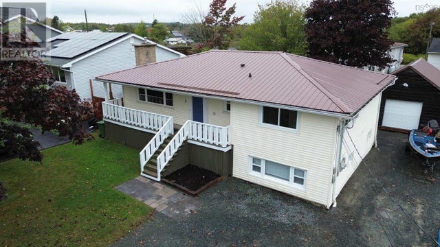 7 Karen Drive, Westphal