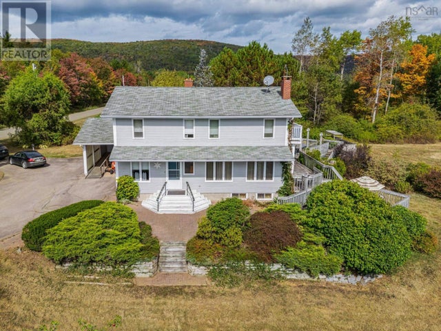 260 Phinney Mountain Road, Upper Granville