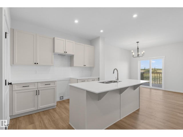 17448 2 St Nw, Edmonton