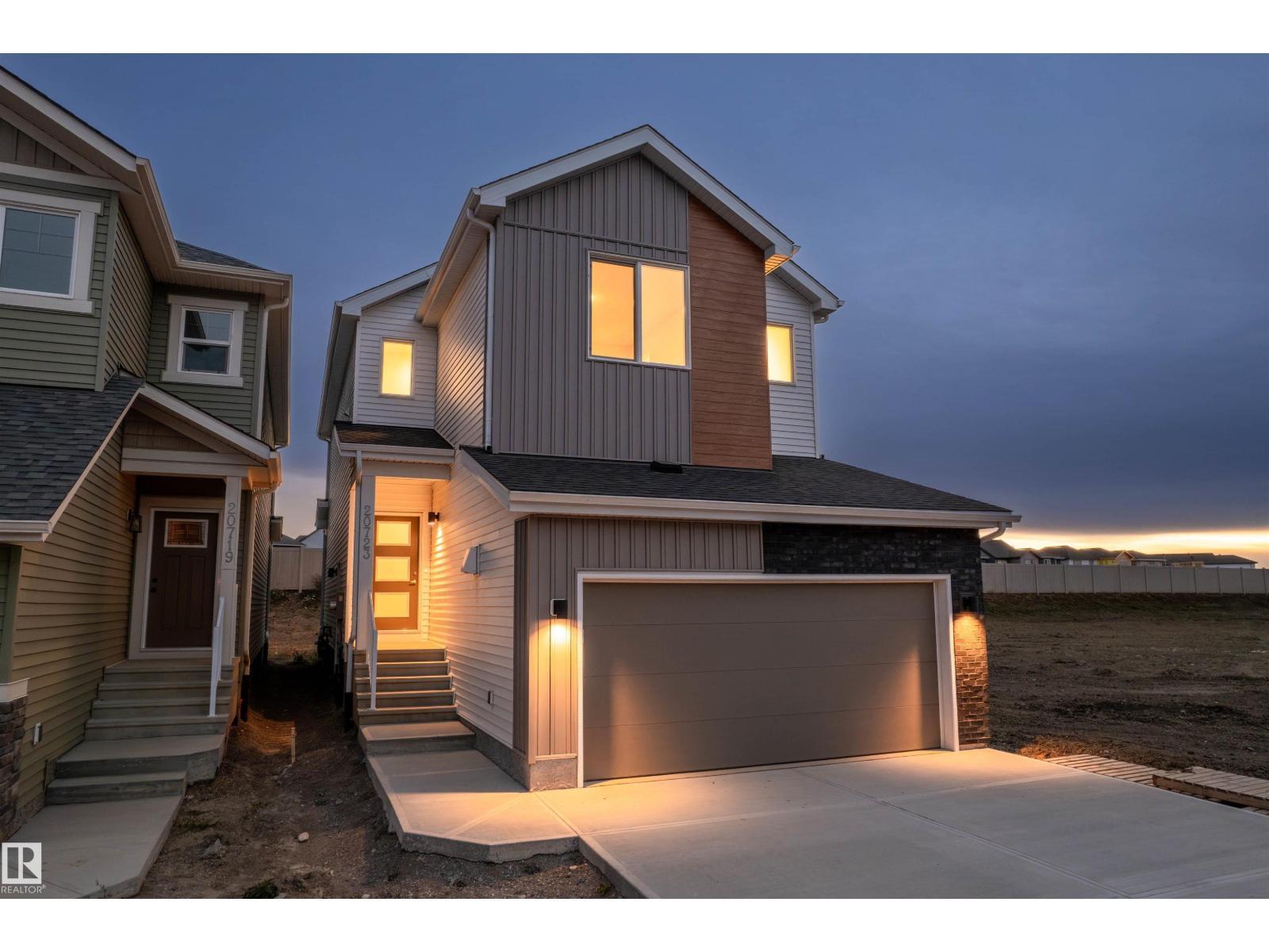 20723 24 Av Nw, Edmonton