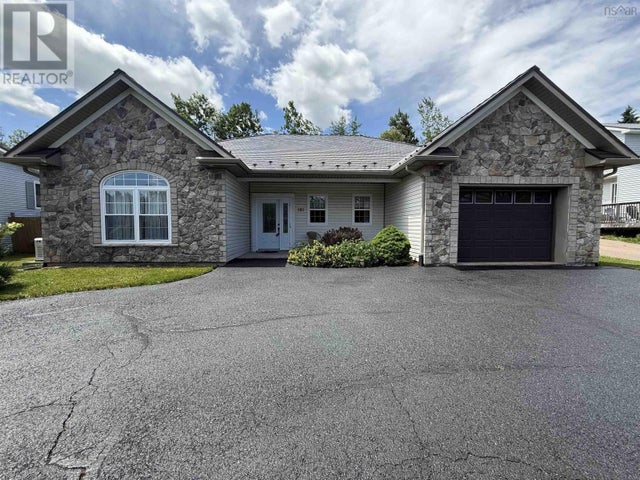 103 Oakwood Drive, Truro Heights