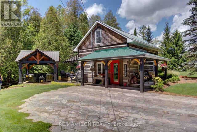 146 Field Street, West Grey