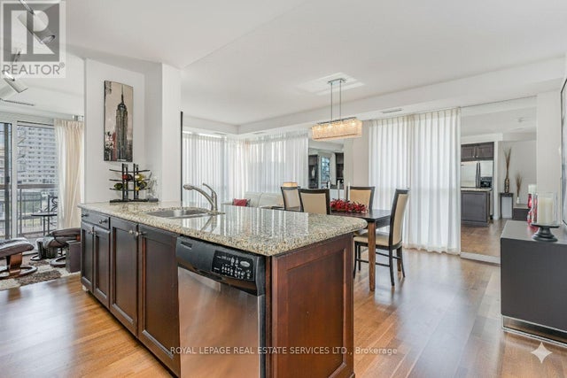 1203 - 900 Mount Pleasant Road, Toronto (mount Pleasant West)