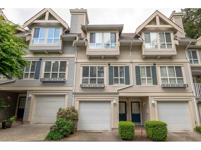 63 8844 208 Street, Langley