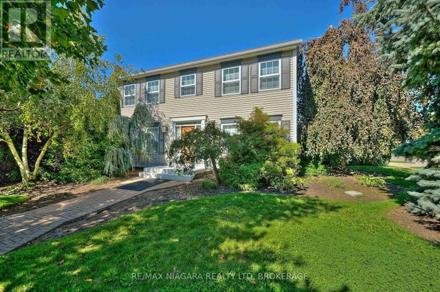 1 Breckenridge Boulevard, St. Catharines (grapeview)