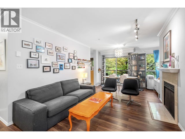 306 3400 Se Marine Drive, Vancouver