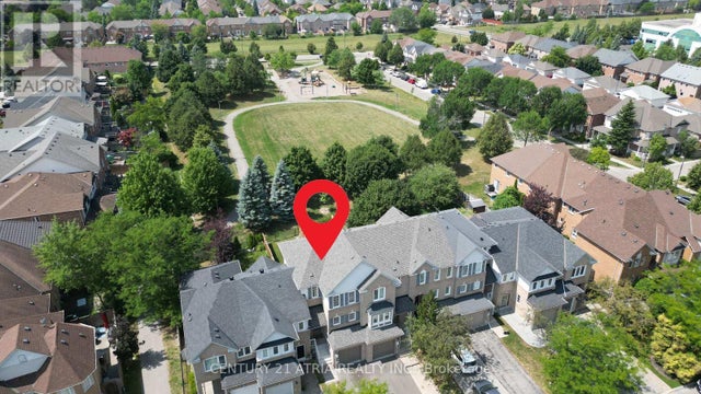 12 Stiles Avenue, Aurora (bayview Wellington)