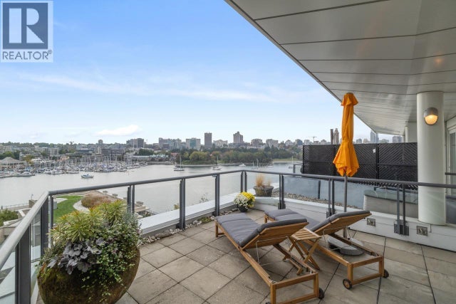 805 1383 Marinaside Crescent, Vancouver