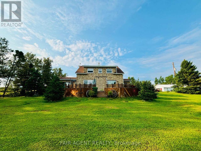 79 Ste Marie Road, Kapuskasing
